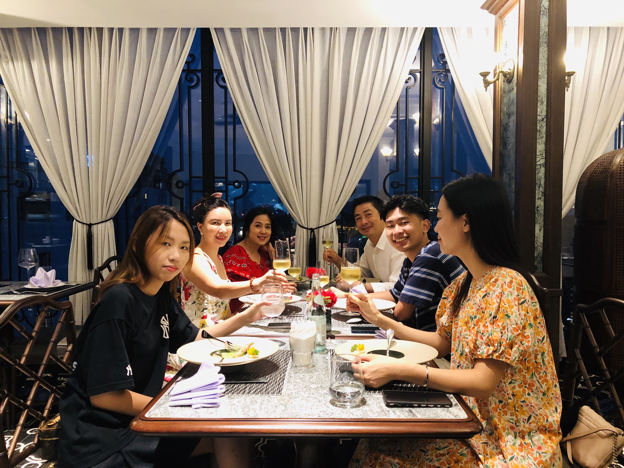 The Gourmet Corner nhà hàng phong cách Đông Dương